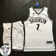 BROOKLYN02_LIN_1 BROOKLYN02_LIN_1