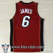 JAMES-MIAMI-RED-web-02