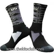 LEBRON-SQUARE-1220-Black-web-12