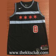 BULLS-CITY-LAVINE-02