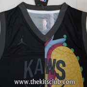 KAWS-JORDAN-web-04 KAWS-JORDAN-web-04