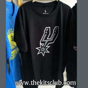 DEROZAN-BLACK-web-01