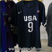 WADE-BLACK-001-web-01