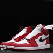 AJ1-CLASSIC-01web-03