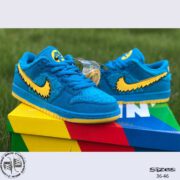SB-DUNK-low-BEARS-blue-web-04