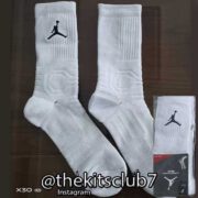 JORDAN-ULTIMATE-FLIGHT-CREW-WHITE-web-03