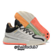 D-ROSE-11-Black-White-04–