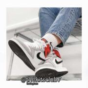 AJ1-HIGH-LIGHT-SMOKE-GREY-web-03