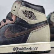 AJ1-HIGH-PATINA-web-03