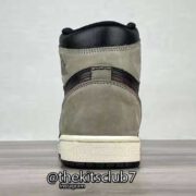 AJ1-HIGH-PATINA-web-04