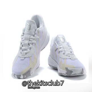 אדידס לילארד DAME 7 WHITE SILVER. מידות: 40-46. משלוח חינם