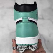 AJ1-IGLOO-web-06 AJ1-IGLOO-web-06