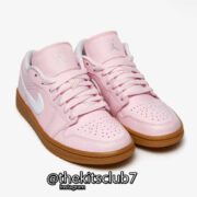 AJ1-LOW-ARCTIC-PINK-GUM-web-02