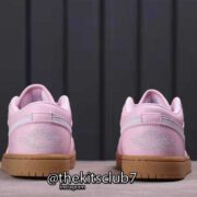 AJ1-LOW-ARCTIC-PINK-GUM-web-04
