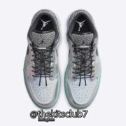 AJ1-LOW-TOGGLE-SILVER-web-02