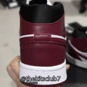 AJ1-MID-BLACK-DARK-BEETROOT-web-06 AJ1-MID-BLACK-DARK-BEETROOT-web-06