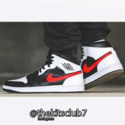 AJ1-MID-CHILE-RED-web-05 AJ1-MID-CHILE-RED-web-05