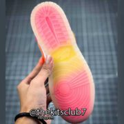 AJ1-MID-EDGE-GLOW-web-06 AJ1-MID-EDGE-GLOW-web-06