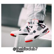 AJ4-RETRO-FLIGHT-NOSTALGIA-web-02