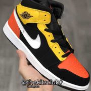 AJ1-MID-RAYGUN-web-05