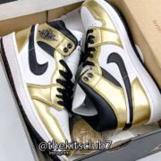 AJ1-MID-SE-METALLIC-GOLD-web-06