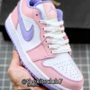 AJ1-LOW-ARCTIC-PUNCH-web-02