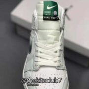 AJ1-MID-PREGAME-LUCA-DONCIC-web-03