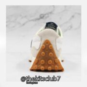 NEW-BALANCE-327-WHITE-BEIGE-BLACK-web-04 NEW-BALANCE-327-WHITE-BEIGE-BLACK-web-04