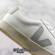 VEJA-CAMPO-white-grey-web-04