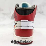 AJ1-CHICAGO-OFF-WHITE-web-04
