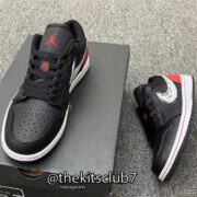 AJ1-LOW-BRUSHSTROKE-BLACK-web-03