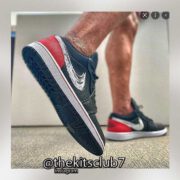 AJ1-LOW-BRUSHSTROKE-BLACK-web-04