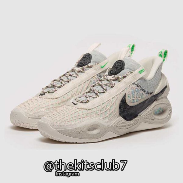 נעלי כדורסל נייקי COSMIC UNITY NATURAL. מידות: 39-47. משלוח חינם