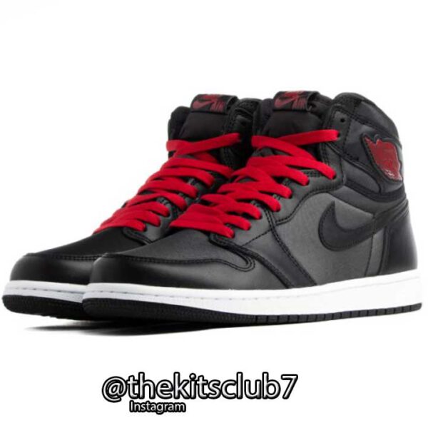 AJ1-BLACK-SATIN-web-01