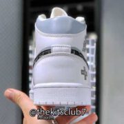 AJ1-MID-PS5-CONSOLE-LOADING-web-06 AJ1-MID-PS5-CONSOLE-LOADING-web-06