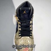 AJ1-ZOOM-CMFT-GOLD-LASER-web-03