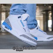 AJ3-UNC-web-06 AJ3-UNC-web-06