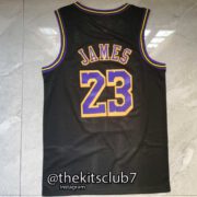 LAKERS-BLACK-NOS-JAMES-web-02
