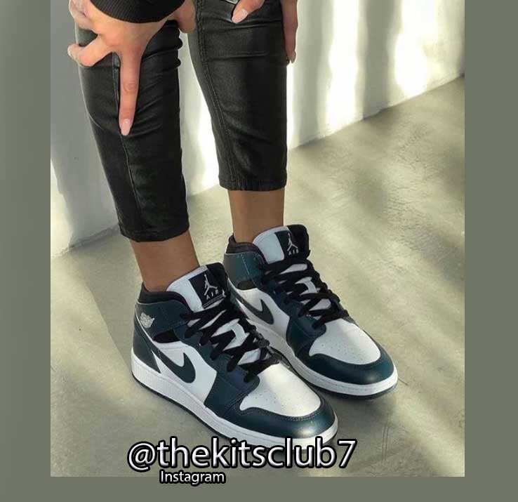 AJ1-MID-DARK-TEAL-web-04