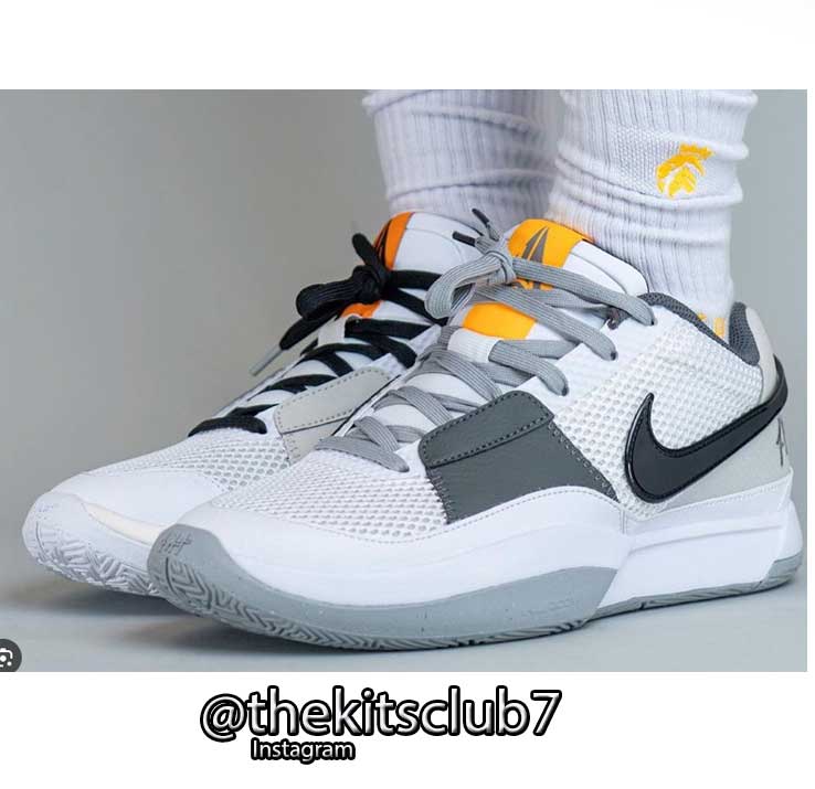 JA1-WHITE-BLACK-web-05