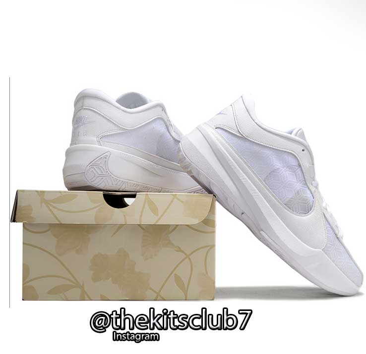 FREAK5-WHITE-web-03 FREAK5-WHITE-web-03