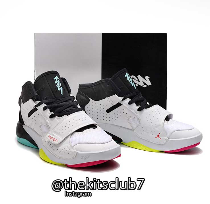 AJ-ZION-2-WHITE-VOLT-web-03 AJ-ZION-2-WHITE-VOLT-web-03