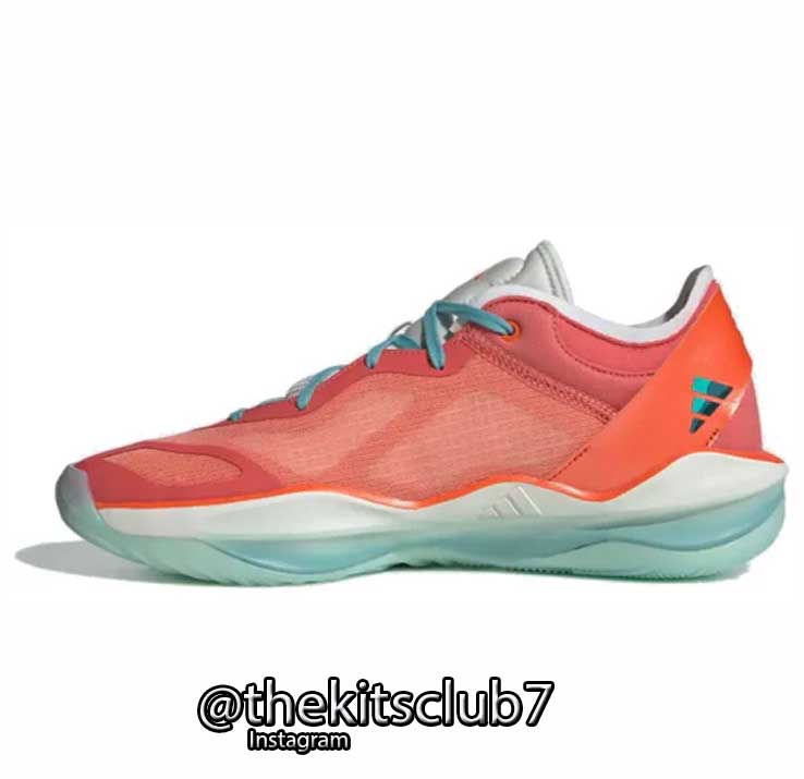 Adizero-SELECT-2-KOI-FISH-web-02