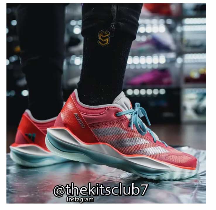 Adizero-SELECT-2-KOI-FISH-web-04