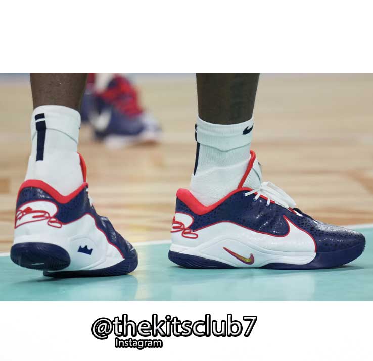 LEBRON-22-USA-PE-web-05