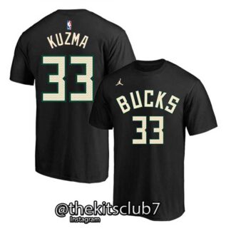חולצה טי שירט אן.בי.איי מילווקי 2025 קוזמה T-SHIRT BUCKS 2025 BLACK KUZMA . משלוח חינם